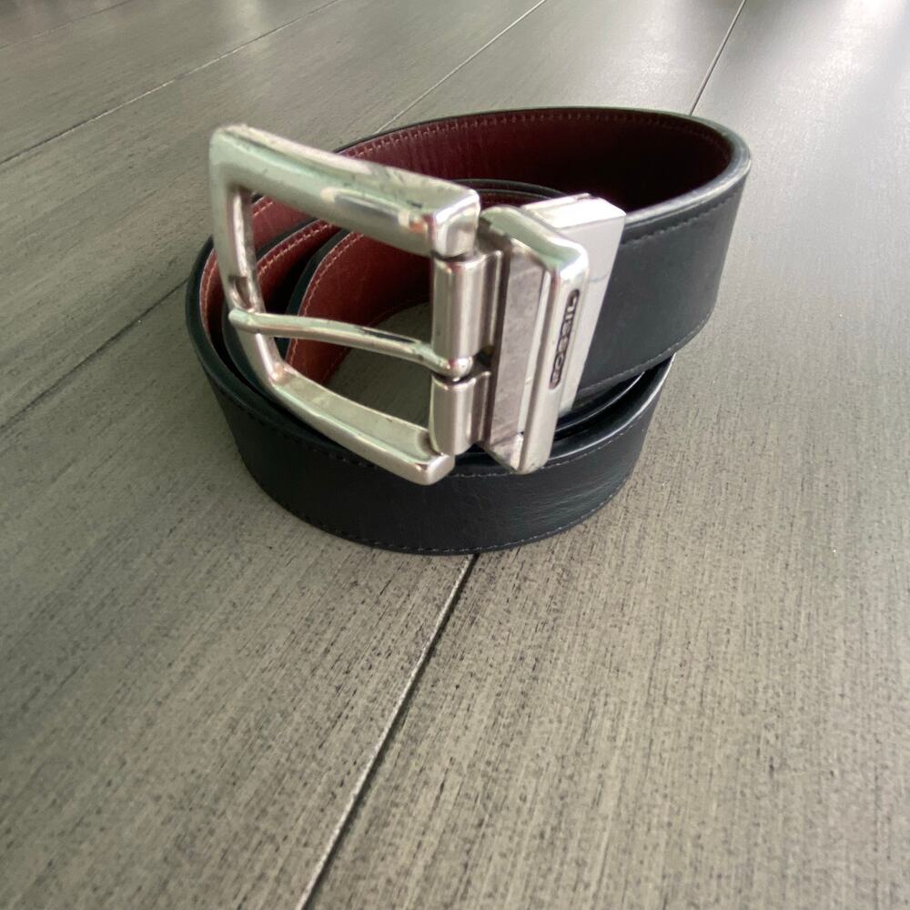 Fossil Men’s Reversible Belt • Size 34 • Black/Brown • Silver Buckle